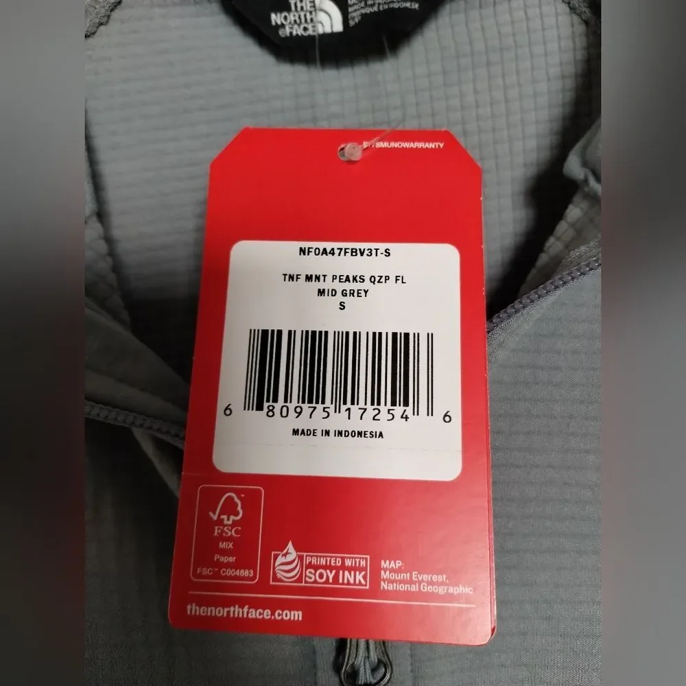 The North Face Mountain Peaks 1/4-Zip Fleece Size S NWT